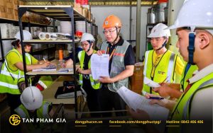 Logistics Warehouse Supervisor Uniforms Distinct from Operations Staff