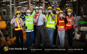Logistics Industry Uniforms Designs Aligned with Brand Identity