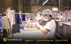 Tại sao việc trang bị đồng phục khu công nghiệp, nhà máy lại đặc biệt quan trọng?