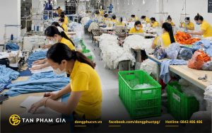 Xưởng may đồng phục doanh nghiệp số lượng lớn tại Tân Phạm Gia