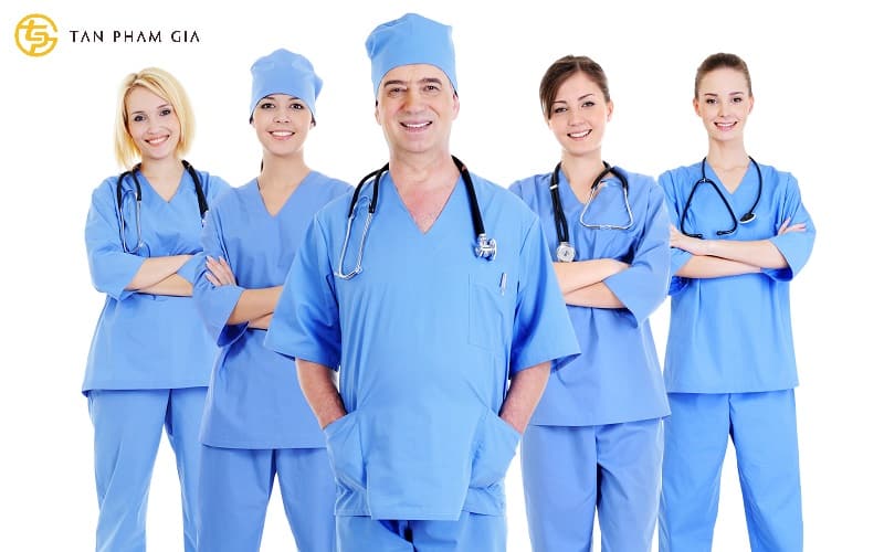 Áo đồng phục màu xanh dương cho ngành y tế