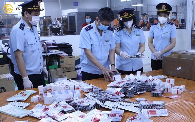 Quần áo đồng phục cho Logistics hải quan