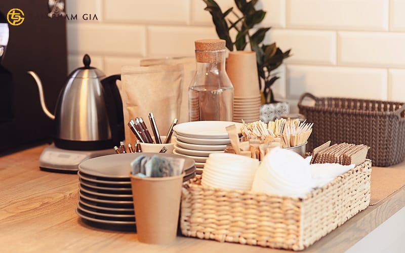 Màu nâu nhạt trong sản phẩm gia dụng