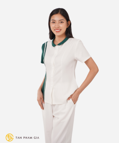 Đồng phục spa màu trắng phối xanh lá
