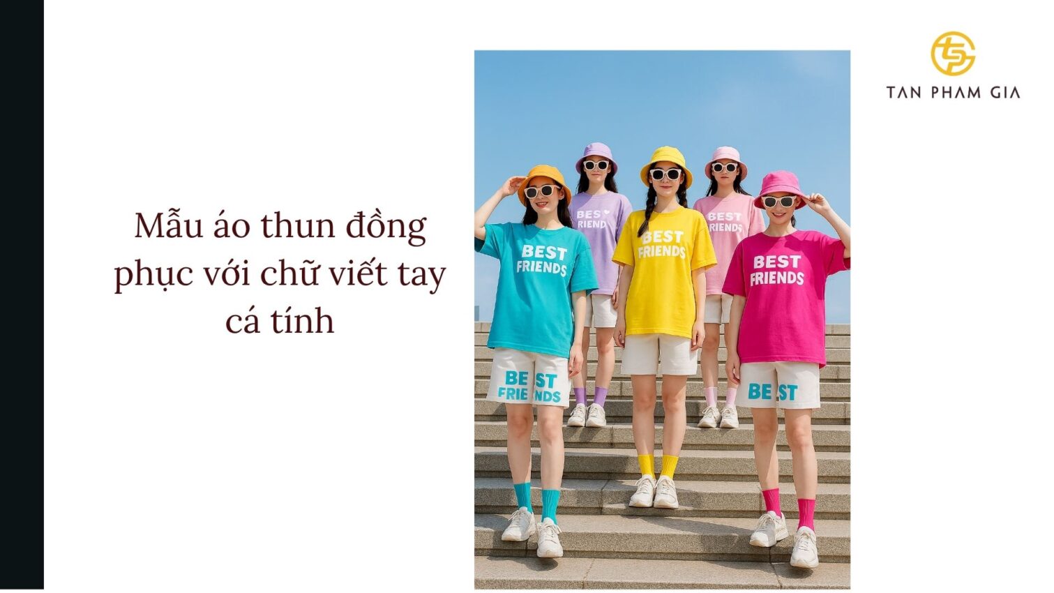 Mẫu áo thun đồng phục với chữ viết tay cá tính
