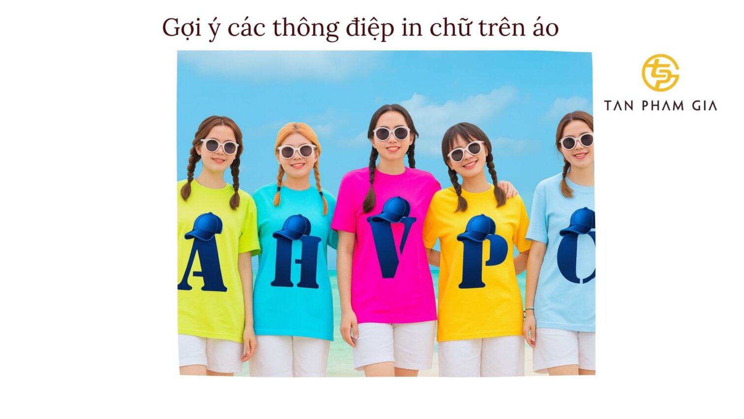 Mẫu áo thun đồng phục với chữ viết tay cá tính