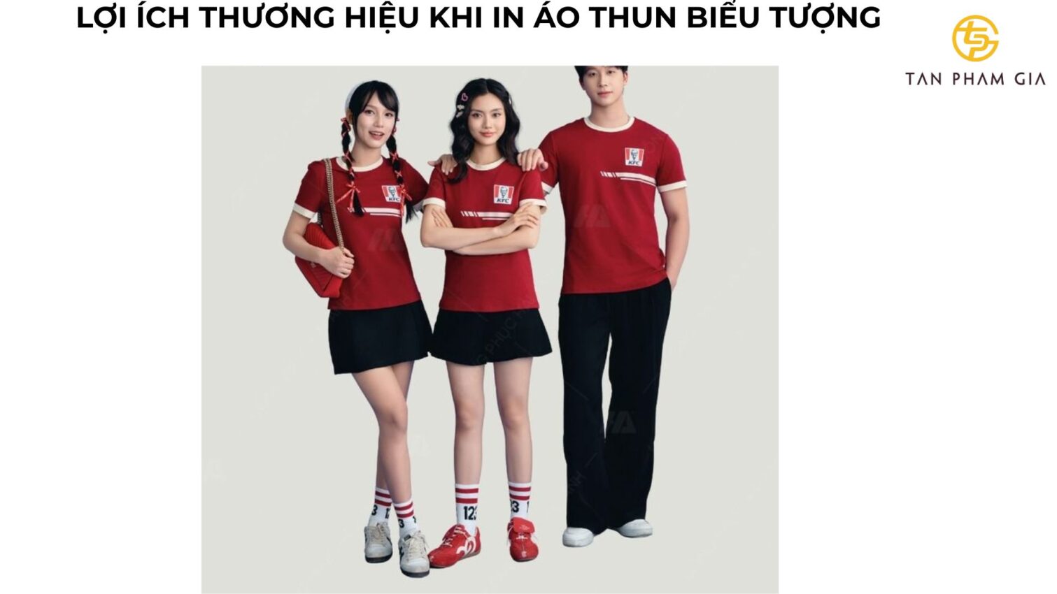 In áo thun đồng phục in theo biểu tượng