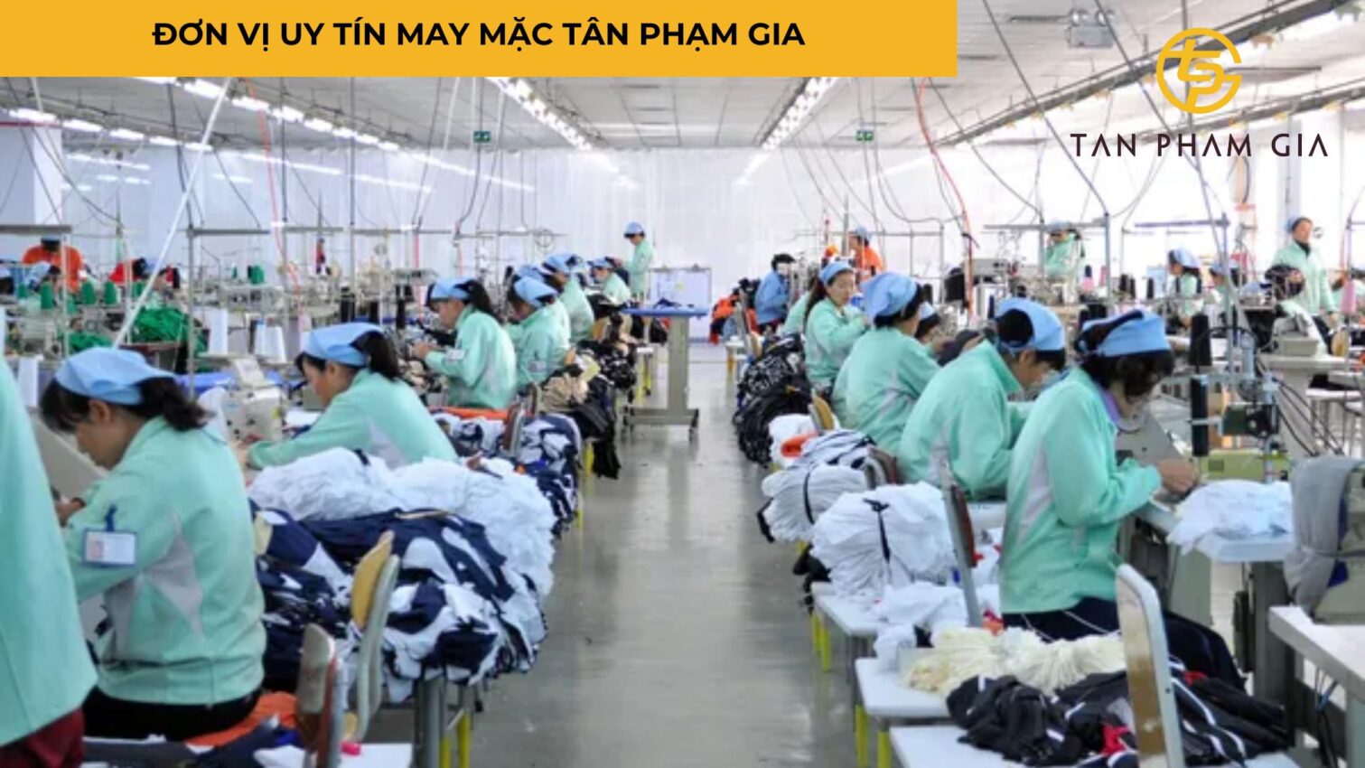 In áo thun đồng phục in ấn tượng