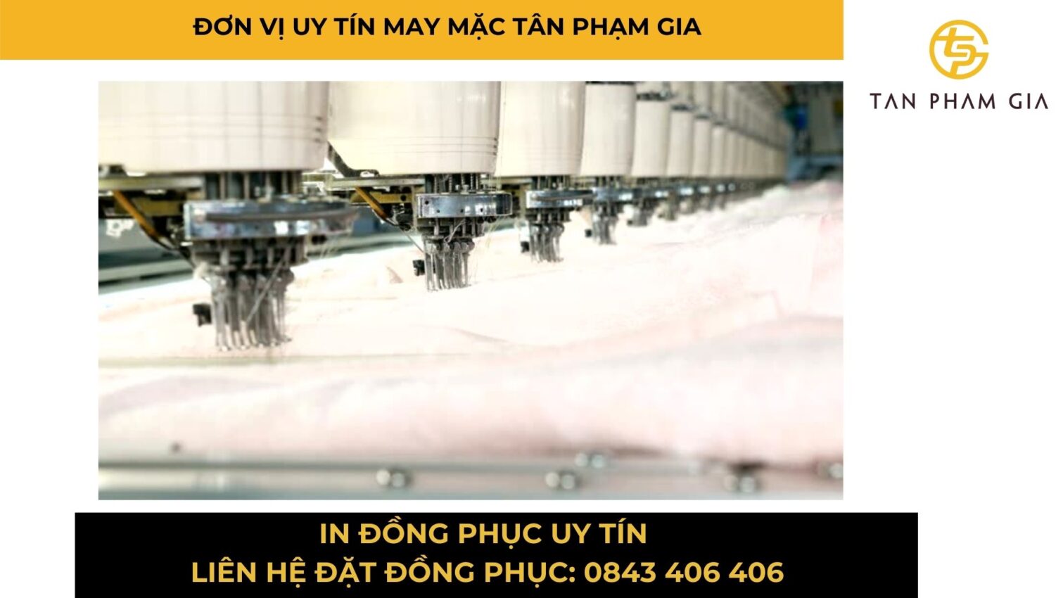 Mẫu áo thun đồng phục form ôm