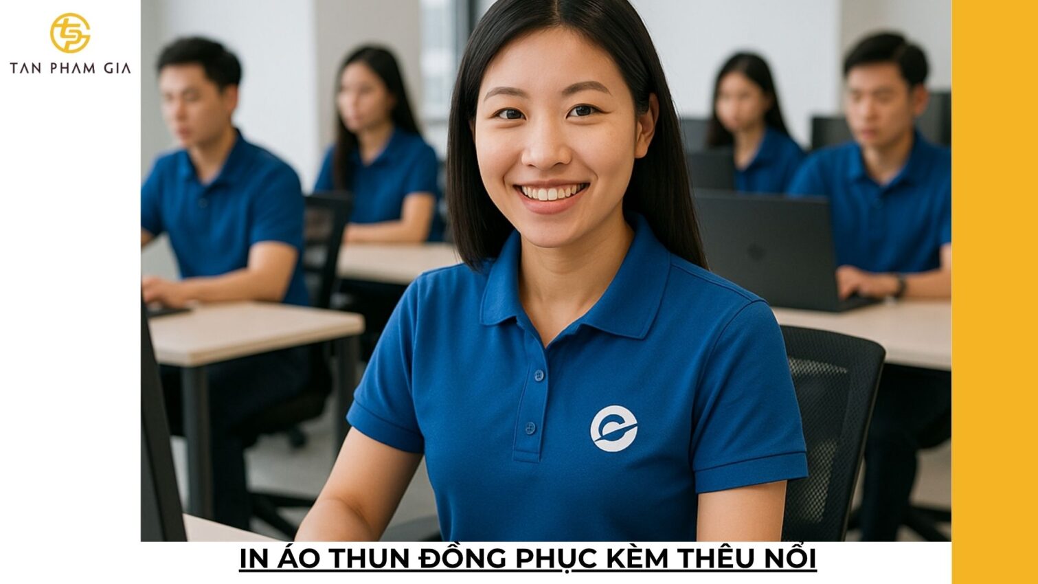 In áo thun đồng phục kèm thêu nổi