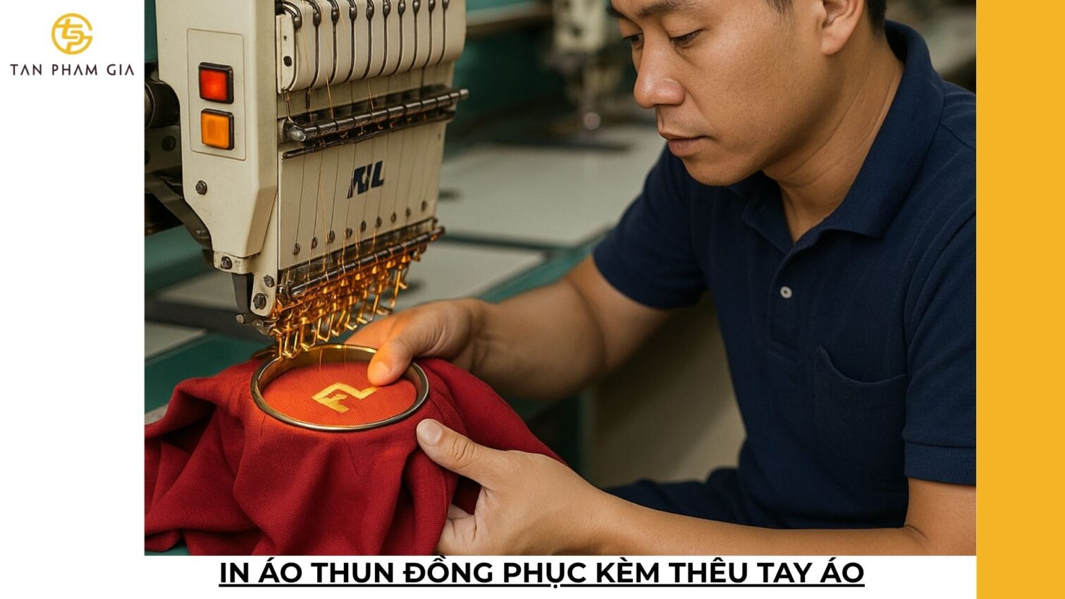 In áo thun đồng phục kèm thêu tay áo