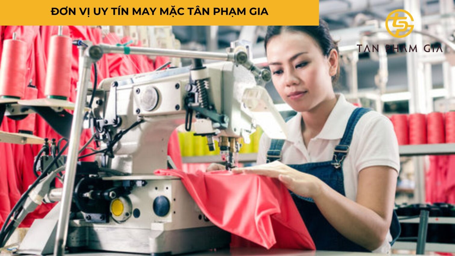 In áo thun đồng phục in theo biểu tượng