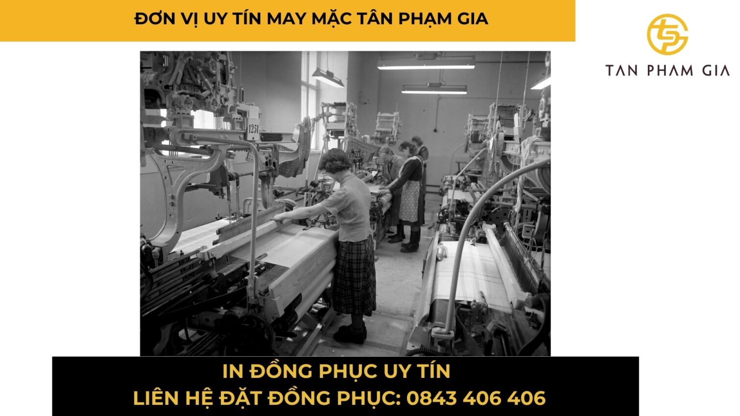 Mẫu áo thun đồng phục thêu tay áo