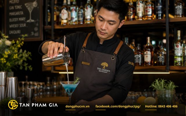Đồng phục nhân viên pha chế nhà hàng đảm bảo tính chuyên nghiệp
